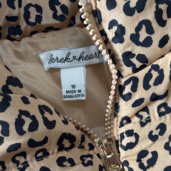Derek Heart Girls Leopard Print Puffer Vest - Size 10 - Picture 2 of 7